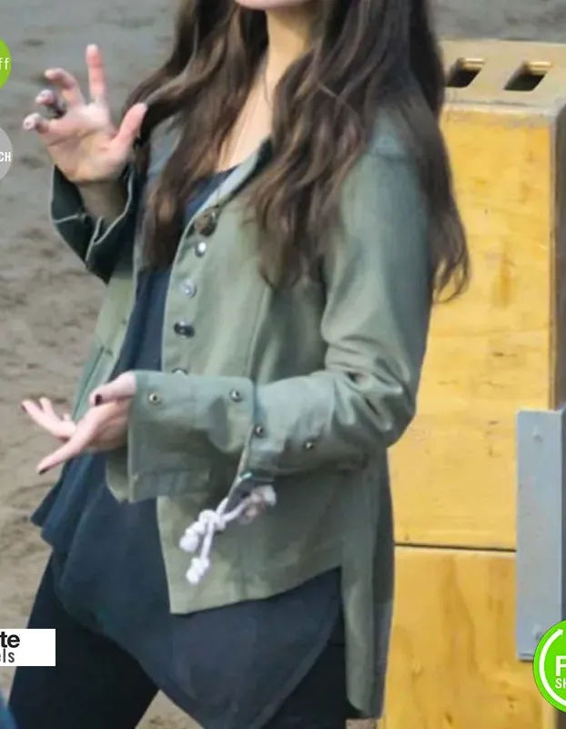 Civil War Elizabeth Olsen (Scarlet Witch) Green Jacket Civil War Elizabeth Olsen (Scarlet Witch) Green Jacket