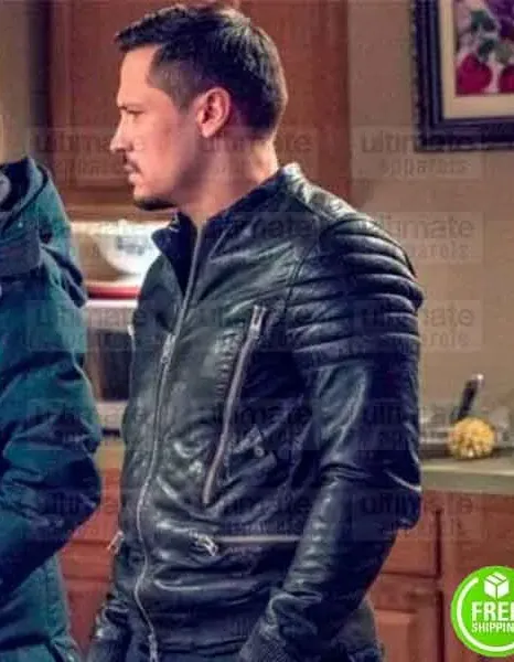 CHICAGO P.D NICK WECHSLER (KENNY RIXTON) BLACK BIKER LEATHER JACKET CHICAGO P.D NICK WECHSLER (KENNY RIXTON) BLACK BIKER LEATHER JACKET