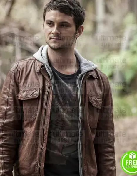 EVIL DEAD SHILOH FERNANDEZ (DAVID) BROWN LEATHER JACKET EVIL DEAD SHILOH FERNANDEZ (DAVID) BROWN LEATHER JACKET
