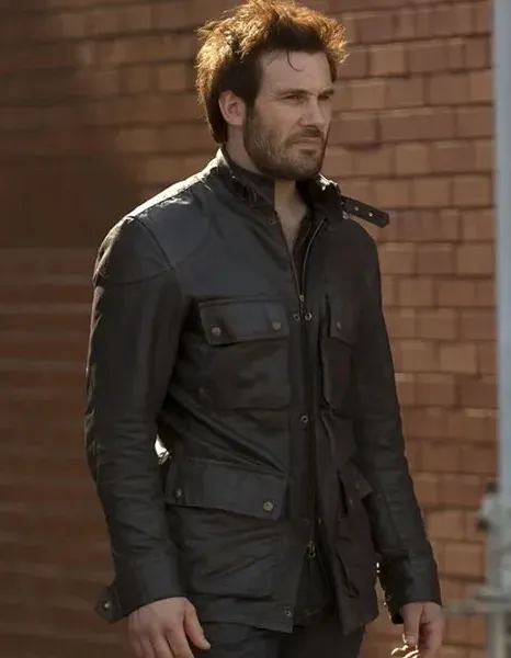 TAKEN TV SERIES BRYAN MILLS BLACK JACKET TAKEN TV SERIES BRYAN MILLS BLACK JACKET