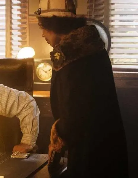 DAMNATION CHASTEN HARMON (BESSIE LOUVIN) FUR COLLAR COAT DAMNATION CHASTEN HARMON (BESSIE LOUVIN) FUR COLLAR COAT