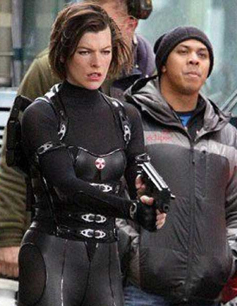 RESIDENT EVIL RETRIBUTION MILLA JOVOVICH BLACK VEST