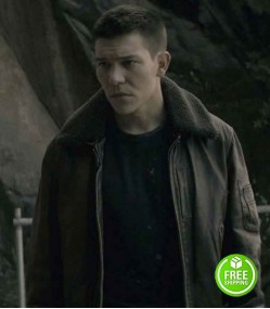 EXODUS JIMI STANTON (CONNOR) FUR COLLAR LEATHER JACKET  EXODUS JIMI STANTON (CONNOR) FUR COLLAR LEATHER JACKET