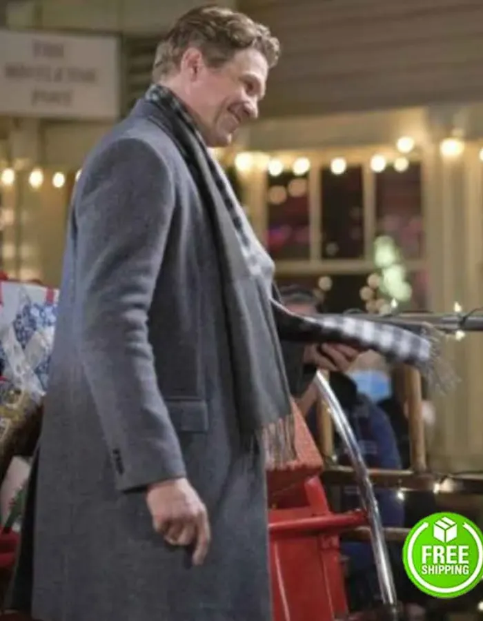 GOOD MORNING CHRISTMAS MARC BLUCAS (BRIAN BRIGHT) GREY WOOL COAT GOOD MORNING CHRISTMAS MARC BLUCAS (BRIAN BRIGHT) GREY WOOL COAT