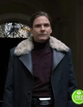 THE FALCON AND TH WINTER SOLDIER DANIEL BRUHL (ZEMO) TRENCH COAT