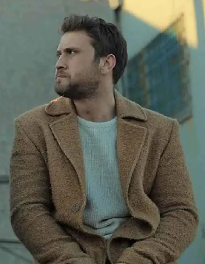 ÇUKUR SEASON 4 ARAS BULUT IYNEMLI (YAMAÇ KOÇOVALI) BROWN COAT