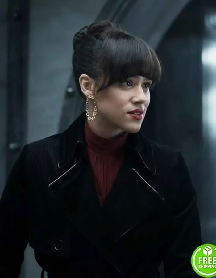 ARMY OF THIEVES NATHALIE EMMANUEL (GWENDOLINE STARR) TRENCH COAT ARMY OF THIEVES NATHALIE EMMANUEL (GWENDOLINE STARR) TRENCH COAT