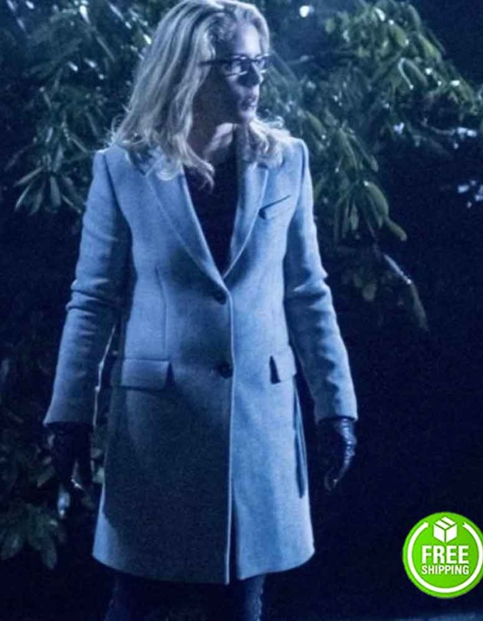 ARROW SEASON 6 EMILY BETT RICKARDS (FELICITY SMOAK) WHITE TRENCH WOOL COAT ARROW SEASON 6 EMILY BETT RICKARDS (FELICITY SMOAK) WHITE TRENCH WOOL COAT