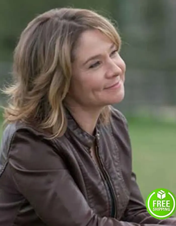 HEARTLAND MEGAN FOLLOWS (LILY BORDEN) BROWN LEATHER JACKET HEARTLAND MEGAN FOLLOWS (LILY BORDEN) BROWN LEATHER JACKET