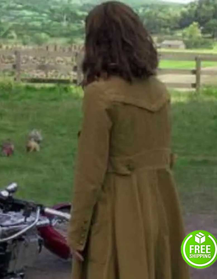 PETER RABBIT 2: THE RUNAWAY ROSE BYRNE (BEA) COTTON TRENCH COAT PETER RABBIT 2: THE RUNAWAY ROSE BYRNE (BEA) COTTON TRENCH COAT
