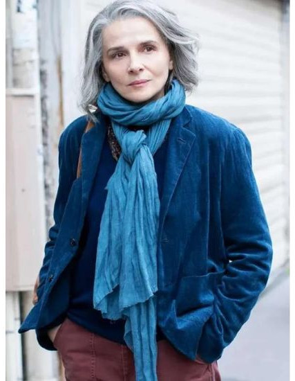 The Staircase Juliette Binoche (Sophie Broussard) Blue Cotton Blazer The Staircase Juliette Binoche (Sophie Broussard) Blue Cotton Blazer