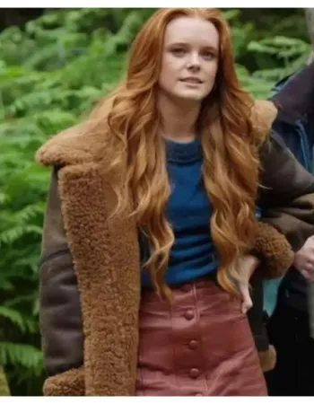 Fate The Winx Saga (Bloom Peters) Abigail Cowen leather jacket