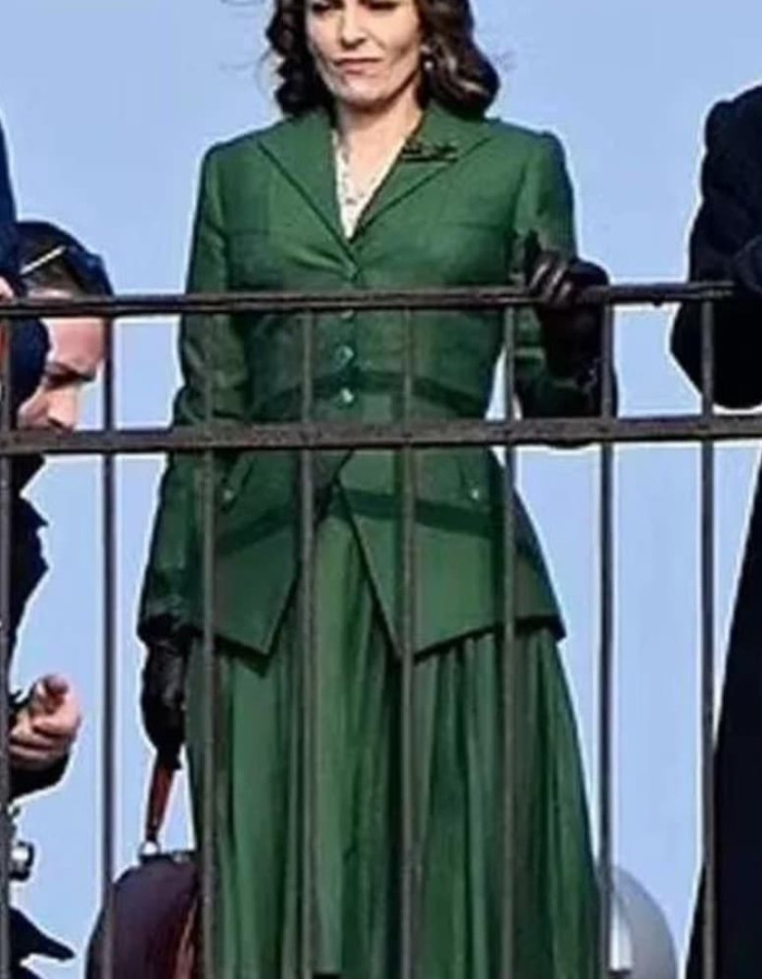 A Haunting in Venice 2023 Tina Fey Ariadne Oliver Blazer A Haunting in Venice 2023 Tina Fey Ariadne Oliver Blazer