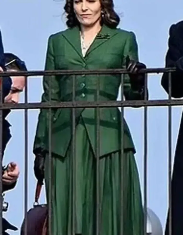 A Haunting in Venice 2023 Tina Fey Ariadne Oliver Blazer