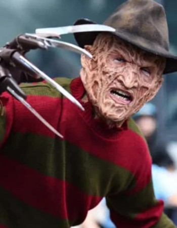 A NIGHTMARE ON ELM STREET FREDDY KRUEGER STRIPED SWEATER