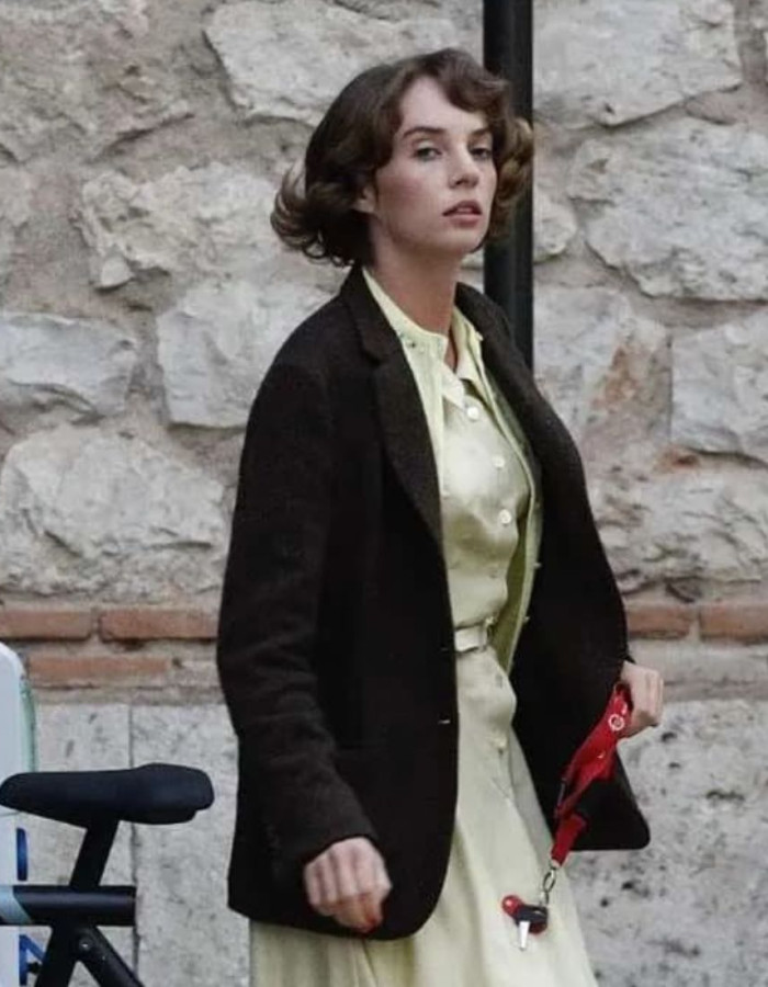 Asteroid City Maya Hawke Brown Wool Blazer