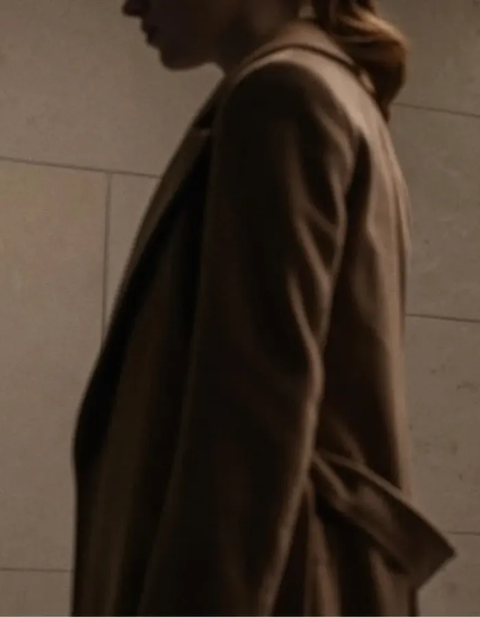 Fair Play 2023 Phoebe Dynevor (Emily) Brown Coat Fair Play 2023 Phoebe Dynevor (Emily) Brown Coat