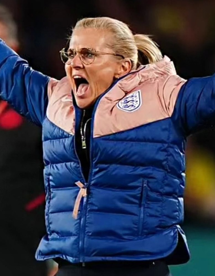 England Lionesses Puffer Hooded Jacket England Lionesses Puffer Hooded Jacket