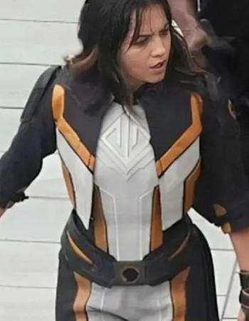 Isabela Merced Superman 2025 Cropped Jacket Isabela Merced Superman 2025 Cropped Jacket