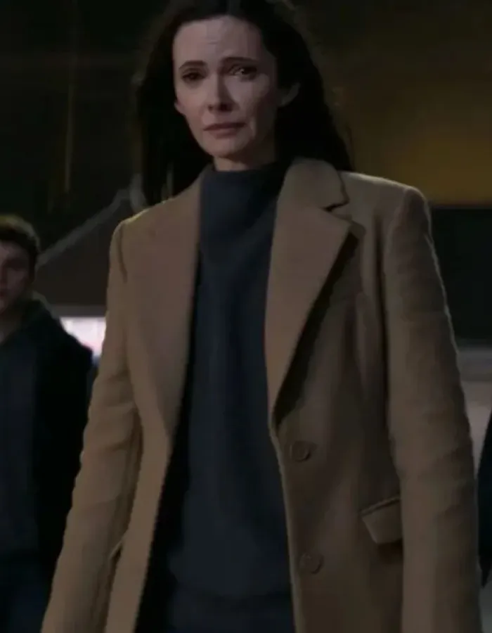 Superman and Lois S04 Elizabeth Tulloch Trench Coat Superman and Lois S04 Elizabeth Tulloch Trench Coat
