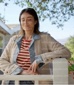 Shrinking S03 Christa Miller Liz Beige Long Coat