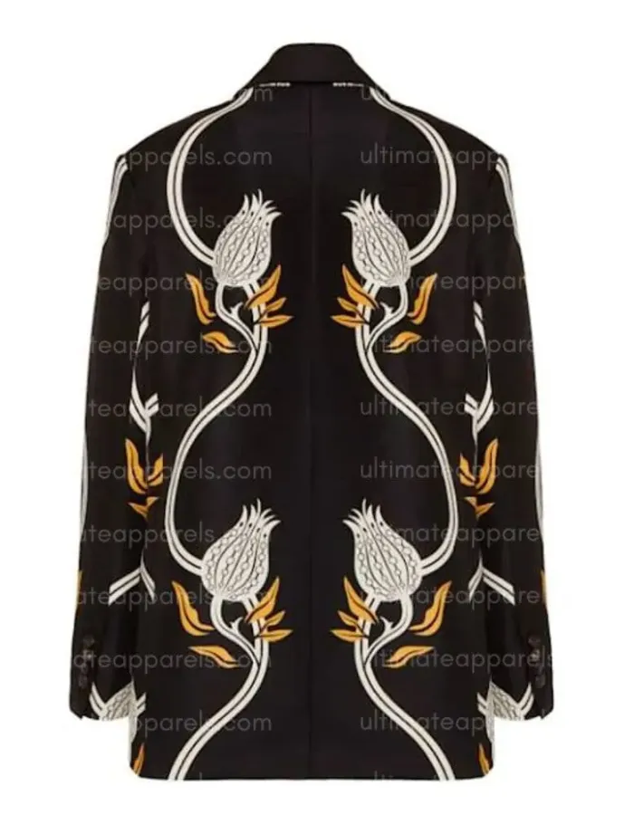 Shrinking S03 Jessica Williams Gaby Black Floral Blazer Shrinking S03 Jessica Williams Gaby Black Floral Blazer