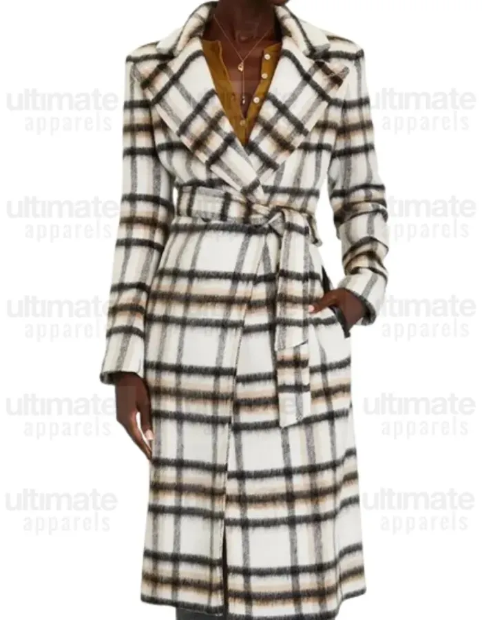 Nancy Drew S03 Maddison Jaizani (Bess) White Plaid Coat